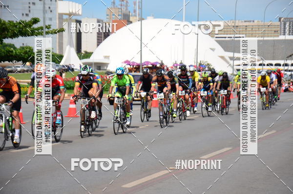 Buy your photos of the event100KM DE BRASLIA-COPA RESENHA MASTER DE CICLISMO. on Fotop
