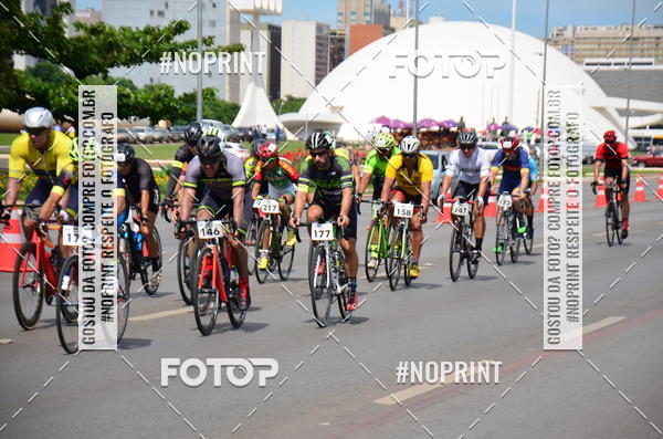Buy your photos of the event100KM DE BRASLIA-COPA RESENHA MASTER DE CICLISMO. on Fotop