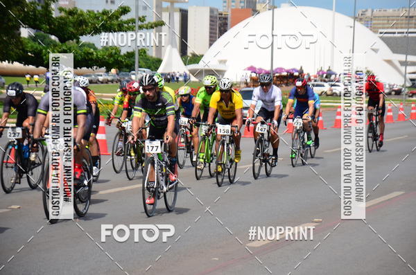Buy your photos of the event100KM DE BRASLIA-COPA RESENHA MASTER DE CICLISMO. on Fotop
