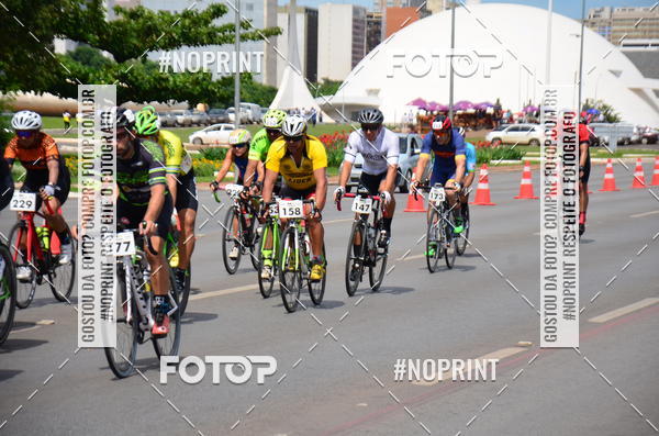 Buy your photos of the event100KM DE BRASLIA-COPA RESENHA MASTER DE CICLISMO. on Fotop