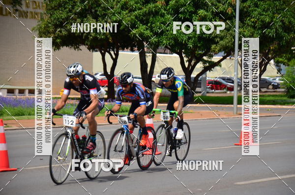 Buy your photos of the event100KM DE BRASLIA-COPA RESENHA MASTER DE CICLISMO. on Fotop