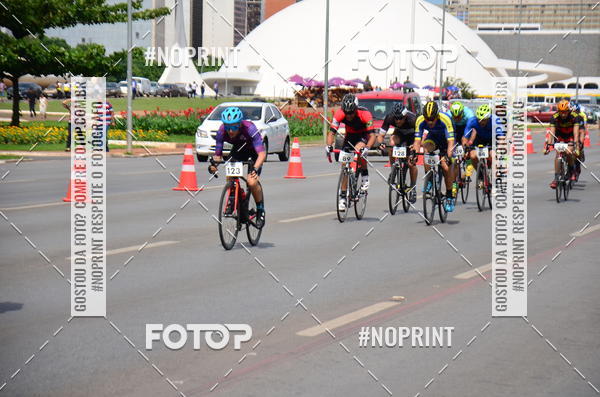Buy your photos of the event100KM DE BRASLIA-COPA RESENHA MASTER DE CICLISMO. on Fotop