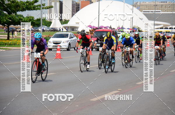 Buy your photos of the event100KM DE BRASLIA-COPA RESENHA MASTER DE CICLISMO. on Fotop