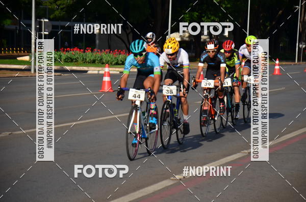 Buy your photos of the event100KM DE BRASLIA-COPA RESENHA MASTER DE CICLISMO. on Fotop