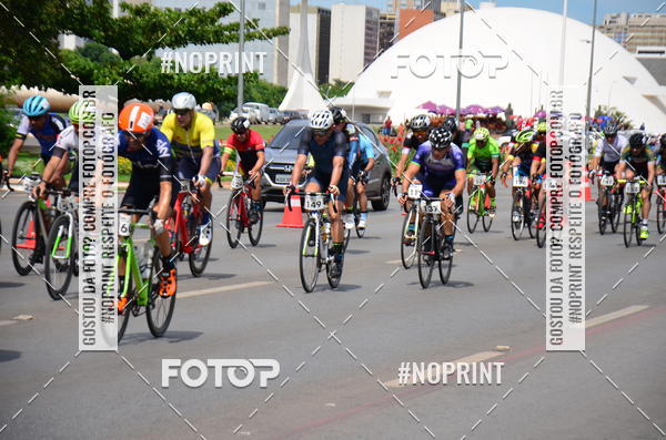 Buy your photos of the event100KM DE BRASLIA-COPA RESENHA MASTER DE CICLISMO. on Fotop