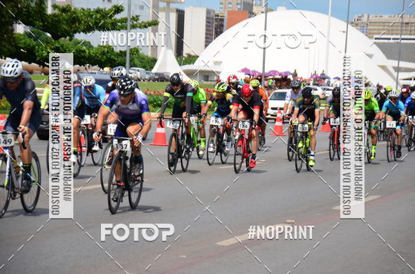 Buy your photos of the event100KM DE BRASLIA-COPA RESENHA MASTER DE CICLISMO. on Fotop