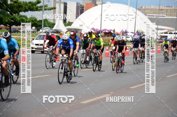 Buy your photos of the event100KM DE BRASLIA-COPA RESENHA MASTER DE CICLISMO. on Fotop