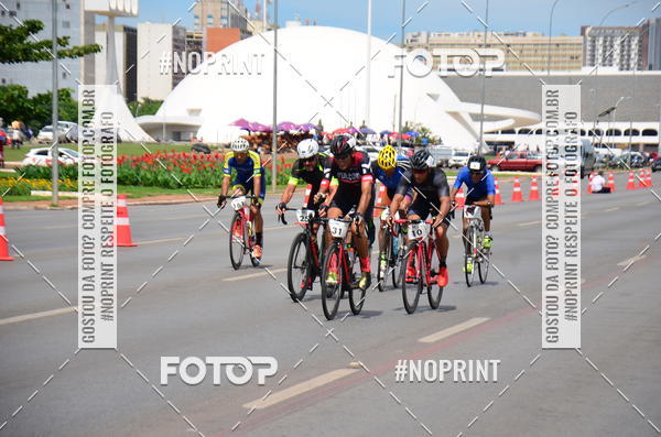 Buy your photos of the event100KM DE BRASLIA-COPA RESENHA MASTER DE CICLISMO. on Fotop