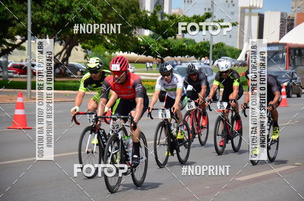 Buy your photos of the event100KM DE BRASLIA-COPA RESENHA MASTER DE CICLISMO. on Fotop