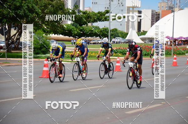 Buy your photos of the event100KM DE BRASLIA-COPA RESENHA MASTER DE CICLISMO. on Fotop