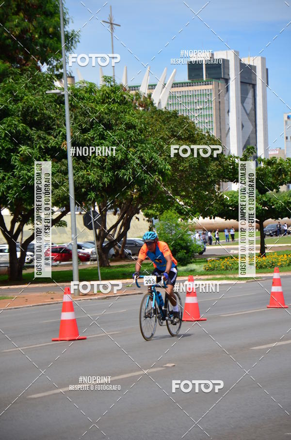 Buy your photos of the event100KM DE BRASLIA-COPA RESENHA MASTER DE CICLISMO. on Fotop