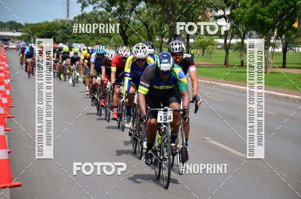 Buy your photos of the event100KM DE BRASLIA-COPA RESENHA MASTER DE CICLISMO. on Fotop