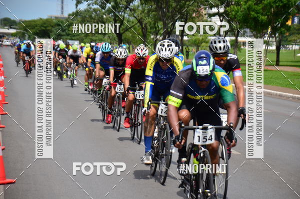 Buy your photos of the event100KM DE BRASLIA-COPA RESENHA MASTER DE CICLISMO. on Fotop