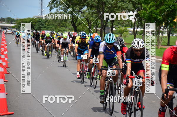 Buy your photos of the event100KM DE BRASLIA-COPA RESENHA MASTER DE CICLISMO. on Fotop