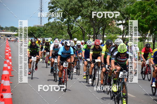 Buy your photos of the event100KM DE BRASLIA-COPA RESENHA MASTER DE CICLISMO. on Fotop