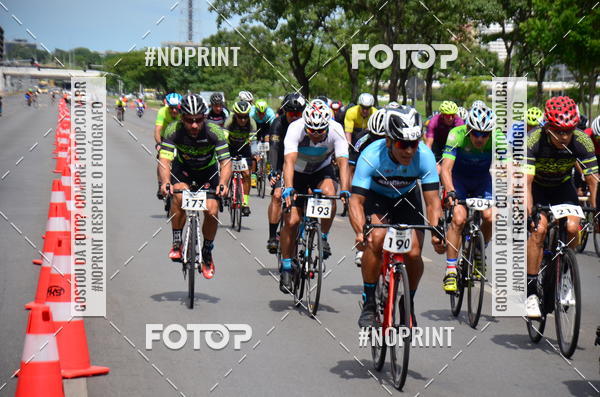 Buy your photos of the event100KM DE BRASLIA-COPA RESENHA MASTER DE CICLISMO. on Fotop
