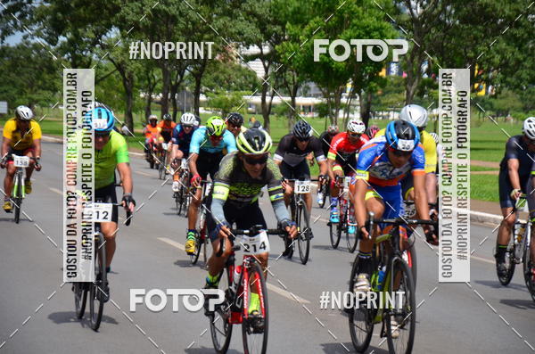 Buy your photos of the event100KM DE BRASLIA-COPA RESENHA MASTER DE CICLISMO. on Fotop
