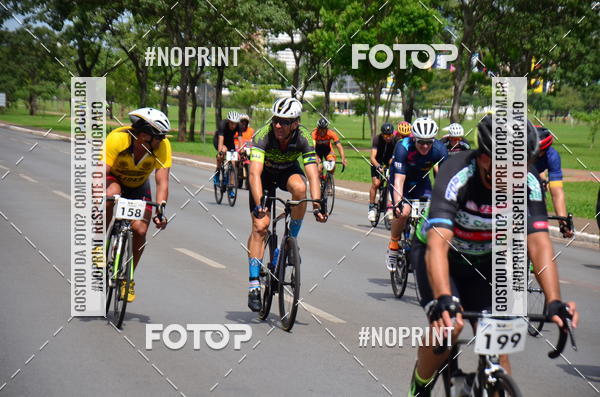 Buy your photos of the event100KM DE BRASLIA-COPA RESENHA MASTER DE CICLISMO. on Fotop