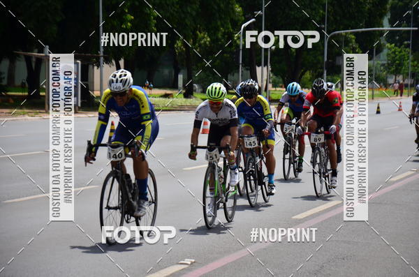 Buy your photos of the event100KM DE BRASLIA-COPA RESENHA MASTER DE CICLISMO. on Fotop