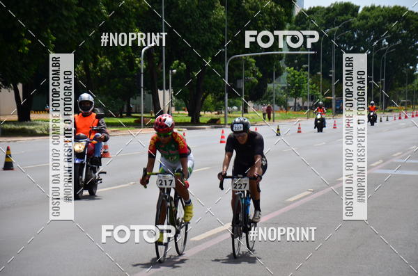 Buy your photos of the event100KM DE BRASLIA-COPA RESENHA MASTER DE CICLISMO. on Fotop