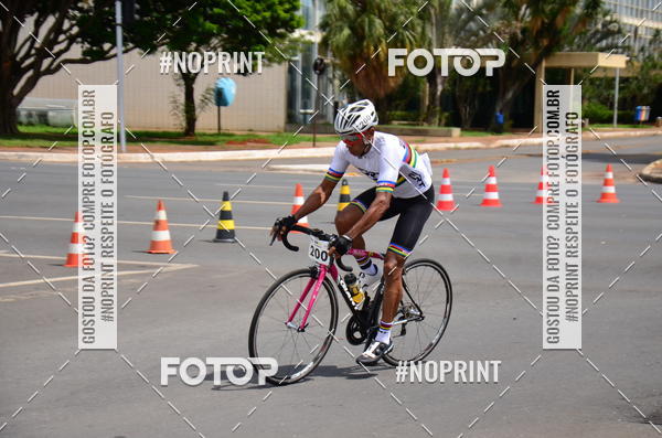 Buy your photos of the event100KM DE BRASLIA-COPA RESENHA MASTER DE CICLISMO. on Fotop
