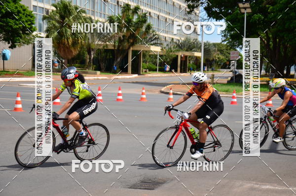 Buy your photos of the event100KM DE BRASLIA-COPA RESENHA MASTER DE CICLISMO. on Fotop