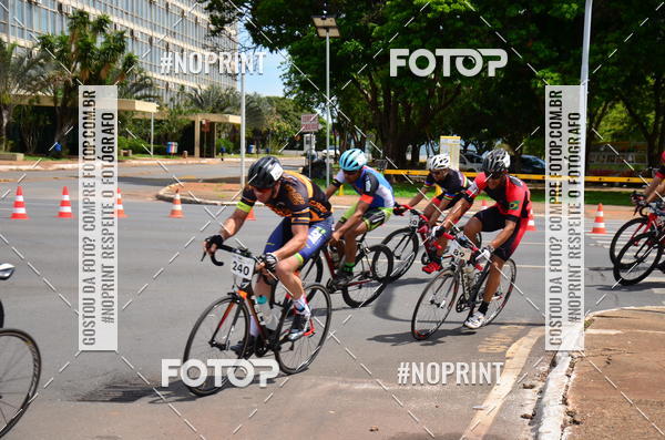 Buy your photos of the event100KM DE BRASLIA-COPA RESENHA MASTER DE CICLISMO. on Fotop