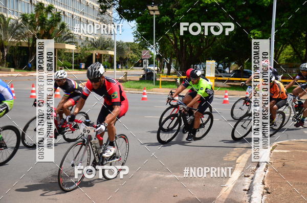 Buy your photos of the event100KM DE BRASLIA-COPA RESENHA MASTER DE CICLISMO. on Fotop
