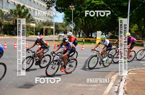 Buy your photos of the event100KM DE BRASLIA-COPA RESENHA MASTER DE CICLISMO. on Fotop