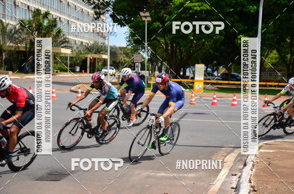 Buy your photos of the event100KM DE BRASLIA-COPA RESENHA MASTER DE CICLISMO. on Fotop