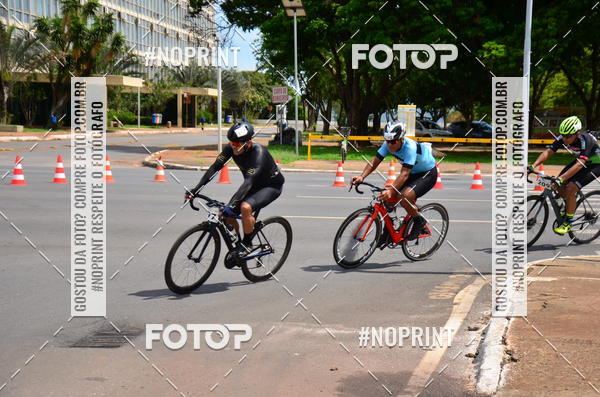 Buy your photos of the event100KM DE BRASLIA-COPA RESENHA MASTER DE CICLISMO. on Fotop