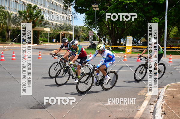 Buy your photos of the event100KM DE BRASLIA-COPA RESENHA MASTER DE CICLISMO. on Fotop