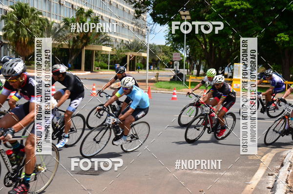 Buy your photos of the event100KM DE BRASLIA-COPA RESENHA MASTER DE CICLISMO. on Fotop