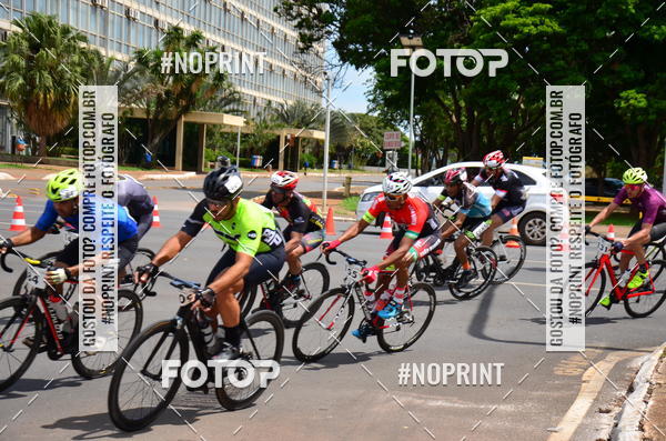 Buy your photos of the event100KM DE BRASLIA-COPA RESENHA MASTER DE CICLISMO. on Fotop