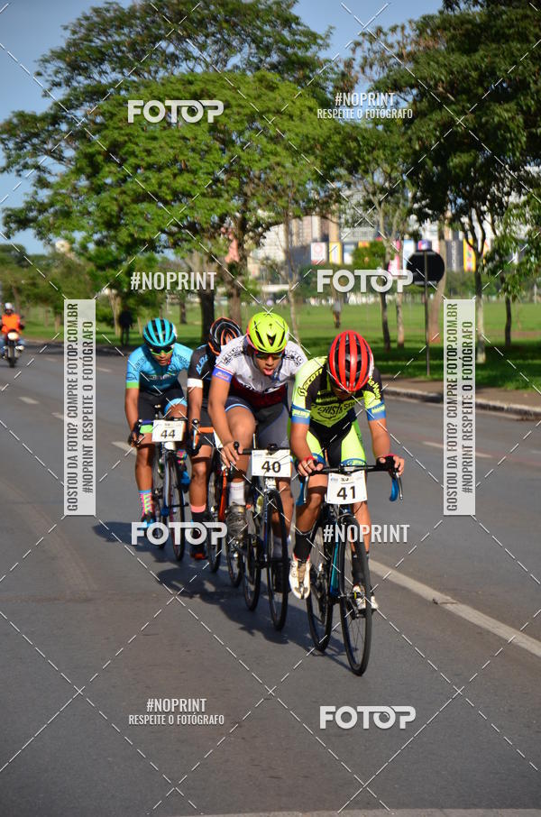 Buy your photos of the event100KM DE BRASLIA-COPA RESENHA MASTER DE CICLISMO. on Fotop