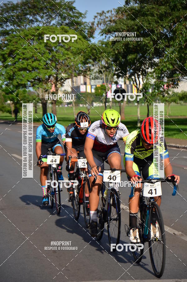 Buy your photos of the event100KM DE BRASLIA-COPA RESENHA MASTER DE CICLISMO. on Fotop
