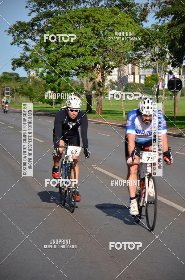 Buy your photos of the event100KM DE BRASLIA-COPA RESENHA MASTER DE CICLISMO. on Fotop