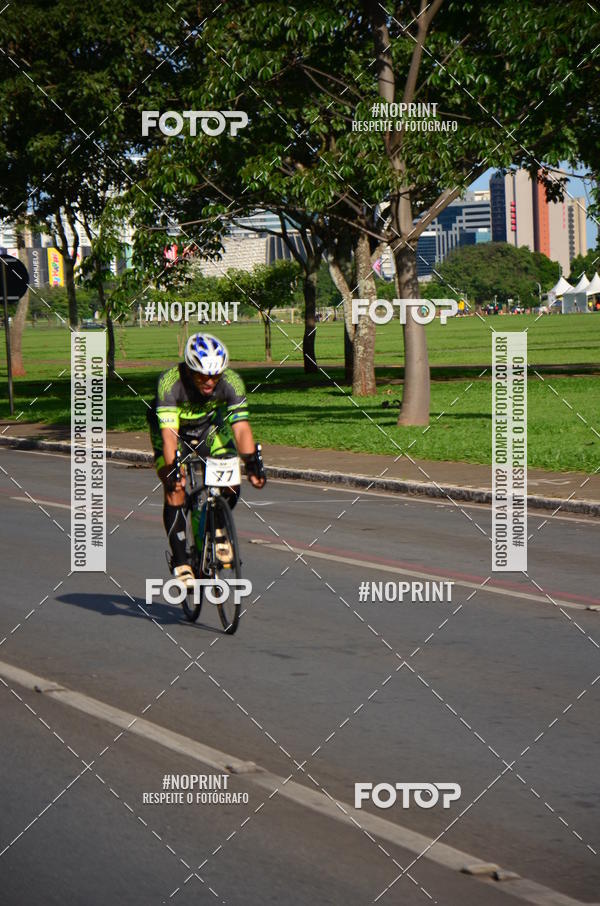 Buy your photos of the event100KM DE BRASLIA-COPA RESENHA MASTER DE CICLISMO. on Fotop