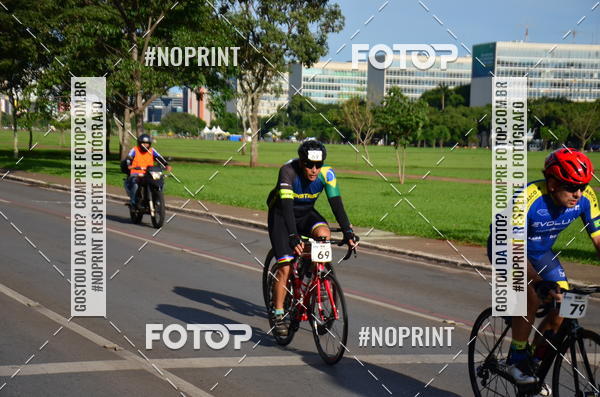 Buy your photos of the event100KM DE BRASLIA-COPA RESENHA MASTER DE CICLISMO. on Fotop