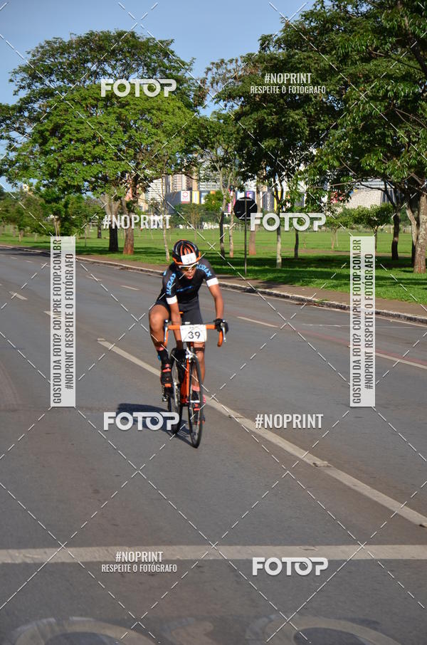Buy your photos of the event100KM DE BRASLIA-COPA RESENHA MASTER DE CICLISMO. on Fotop