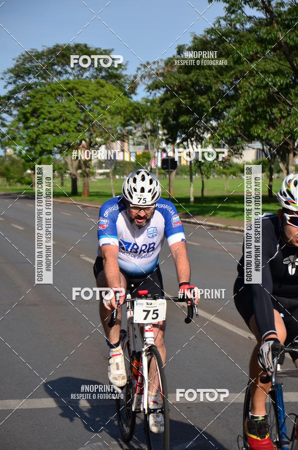 Buy your photos of the event100KM DE BRASLIA-COPA RESENHA MASTER DE CICLISMO. on Fotop
