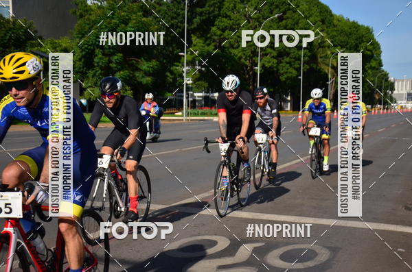 Buy your photos of the event100KM DE BRASLIA-COPA RESENHA MASTER DE CICLISMO. on Fotop