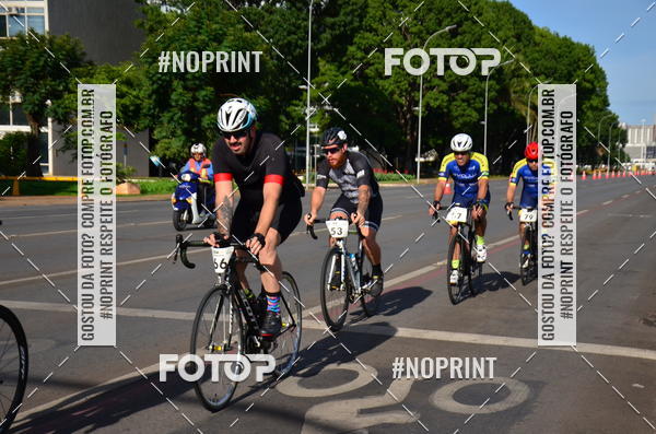 Buy your photos of the event100KM DE BRASLIA-COPA RESENHA MASTER DE CICLISMO. on Fotop