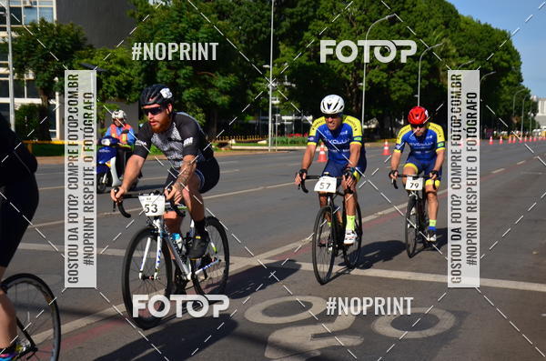 Buy your photos of the event100KM DE BRASLIA-COPA RESENHA MASTER DE CICLISMO. on Fotop