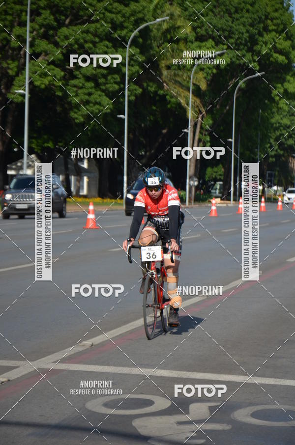 Buy your photos of the event100KM DE BRASLIA-COPA RESENHA MASTER DE CICLISMO. on Fotop