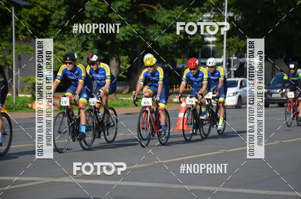Buy your photos of the event100KM DE BRASLIA-COPA RESENHA MASTER DE CICLISMO. on Fotop