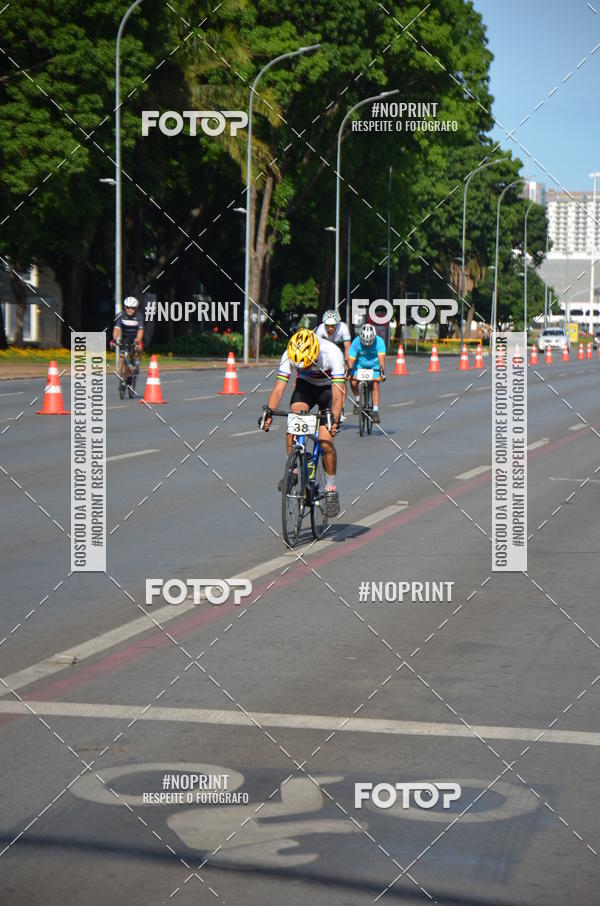 Buy your photos of the event100KM DE BRASLIA-COPA RESENHA MASTER DE CICLISMO. on Fotop