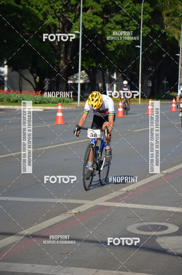 Buy your photos of the event100KM DE BRASLIA-COPA RESENHA MASTER DE CICLISMO. on Fotop
