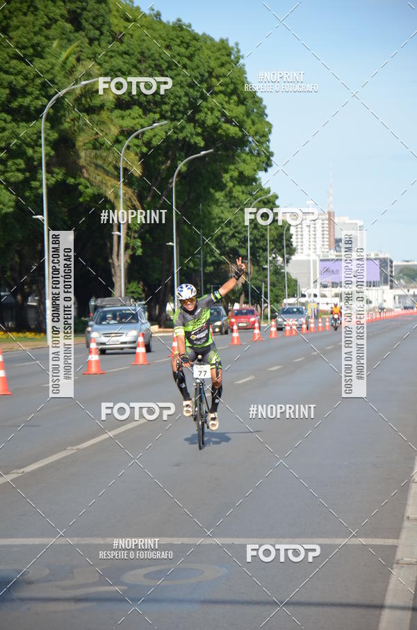 Buy your photos of the event100KM DE BRASLIA-COPA RESENHA MASTER DE CICLISMO. on Fotop