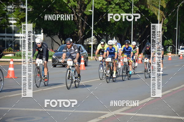 Buy your photos of the event100KM DE BRASLIA-COPA RESENHA MASTER DE CICLISMO. on Fotop